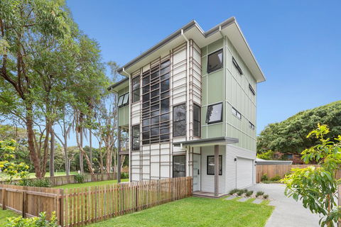 Boutique Villa On Boomerang - Accommodation Adelaide 0