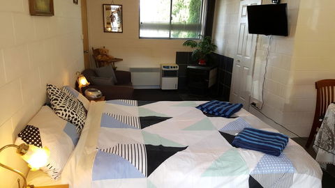 Bri's Place - Accommodation Adelaide 0