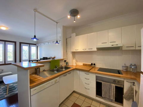 Brisbane City Apartment Atop Victoria Park - Accommodation Adelaide 3
