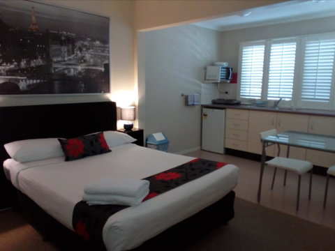 Brisbane Street Studios - Accommodation Adelaide 1