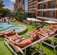 Bunk Surfers Paradise - Accommodation Adelaide