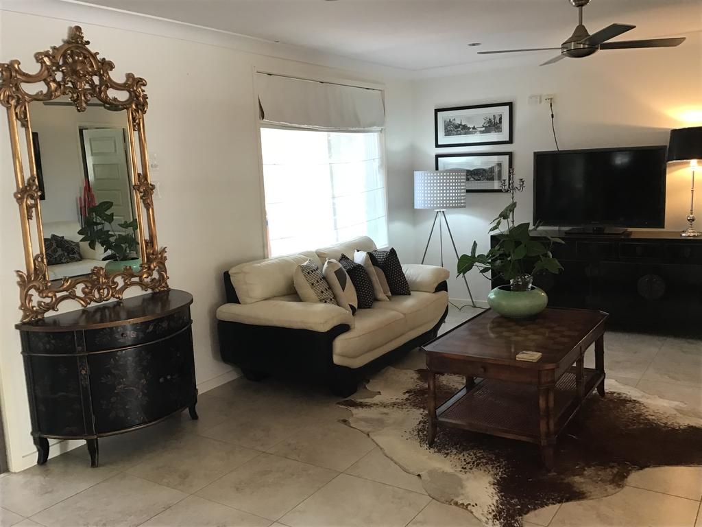 Palmwoods QLD Accommodation Adelaide
