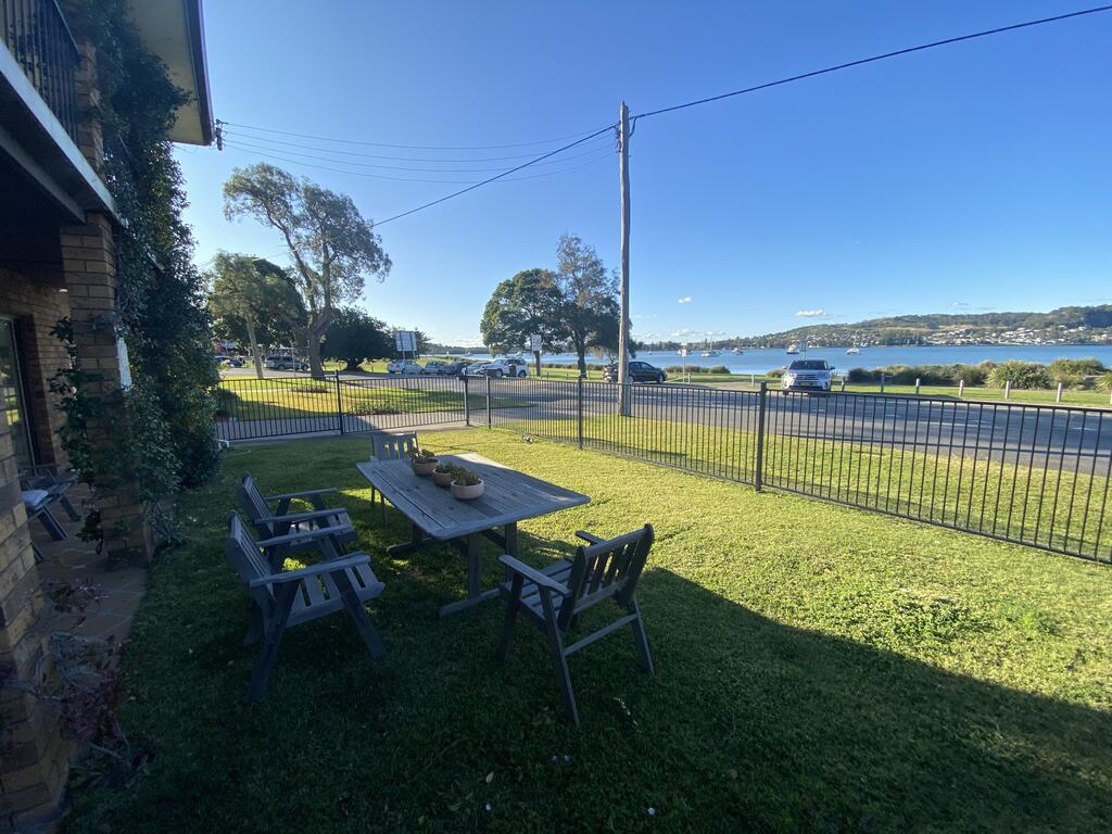 Lake Macquarie NSW Accommodation Adelaide