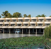 Capri Waters Country Club - Accommodation Adelaide