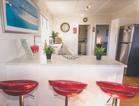 Carrickalinga SeaHaven: Coastal Escape-4BRM - 29 Riverview Drive - Accommodation Adelaide 3