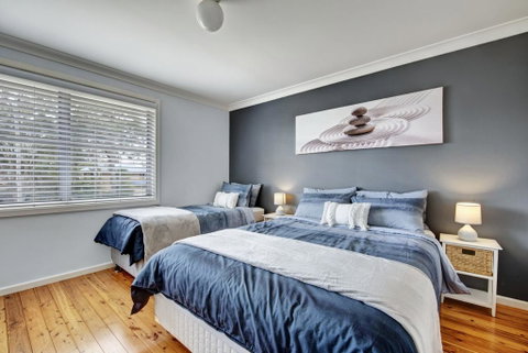 Carroll Ave 39 Mollymook - Accommodation Adelaide 3