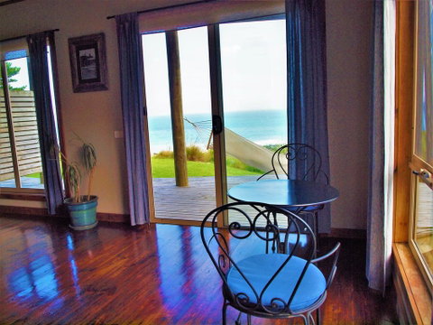 Castaways Apollo Bay - Accommodation Adelaide 2