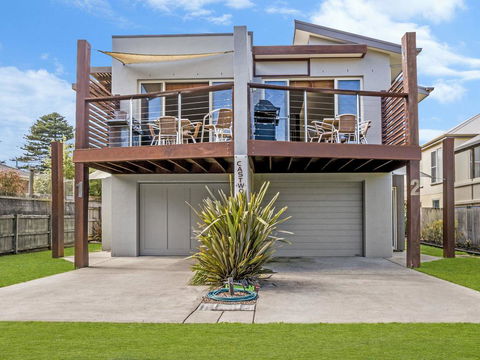 CASTWOOD VILLA No. 1 - Accommodation Adelaide 2