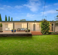 Casual Beachin It Family Getaway- with Bungalow on Beachfront - Accommodation Adelaide