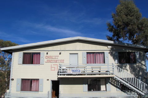 Chalet Jindabyne - Accommodation Adelaide 0