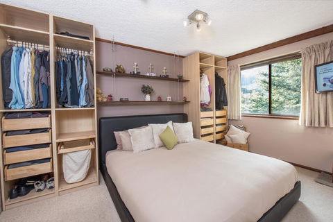 Chamonix - Accommodation Adelaide 3