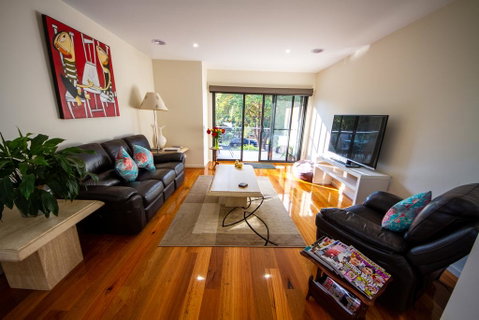 Champagne Stays Apartment - Accommodation Adelaide 1