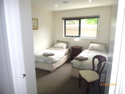 Champagne Stays Apartment - Accommodation Adelaide 3