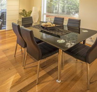 Championship Golf Course on your Back Door - Accommodation Adelaide