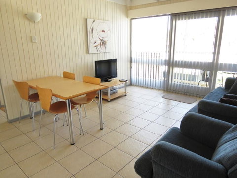 Chapman Court - Accommodation Adelaide 2
