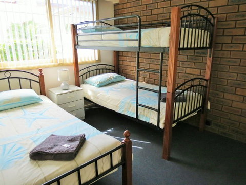 Chapman Court - Accommodation Adelaide 1