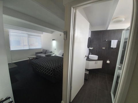 Charles Sturt Motor Inn - Accommodation Adelaide 3