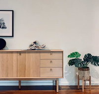 Charming Family Home w/Home CinemaHuge Bedrooms near Glen Waverley - Accommodation Adelaide