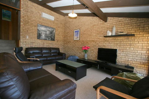 Clearview 2/8 Bogong Street - Accommodation Adelaide 0