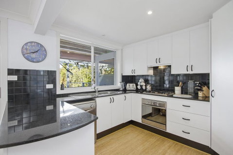 Clissold By Collers, MOLLYMOOK - Accommodation Adelaide 3
