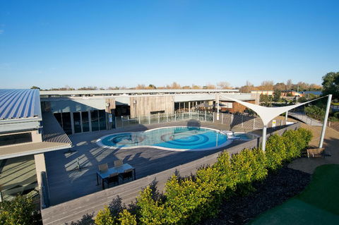 COASTAL SOUL VILLA @ BROADBEACH - Accommodation Adelaide 1