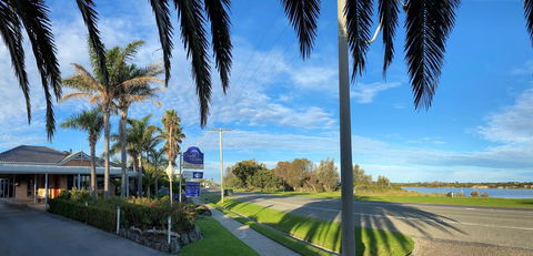 Coastal Waters Motor Inn - Accommodation Adelaide 1