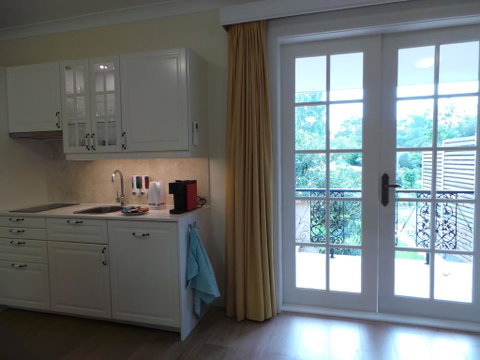 Colin's Garden - Accommodation Adelaide 1