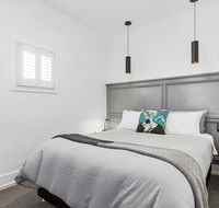 Colonial Hampdens - Accommodation Adelaide