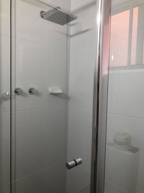 Commodore Motor Inn - Accommodation Adelaide 1