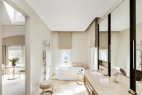 COMO The Treasury - Accommodation Adelaide 2