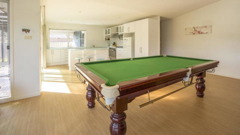 Conley Ave 8 Pet Friendly - OUTSIDE Only - Accommodation Adelaide 3