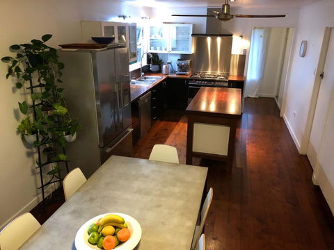 Cool Green Queenslander - Noosaville - Accommodation Adelaide 1