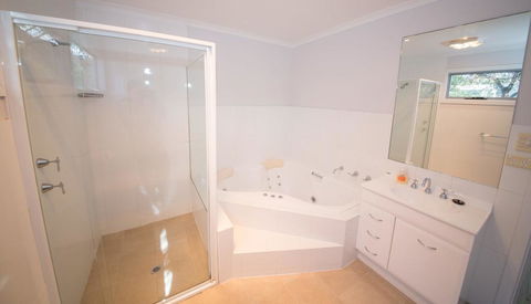 Coorumbene - 8 Scenic Way - Accommodation Adelaide 2