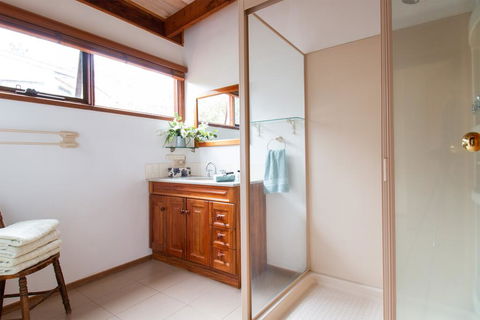 Coota Views - Accommodation Adelaide 3