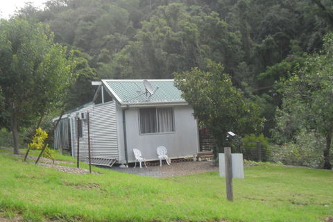 Copeland Cabins - Accommodation Adelaide 1