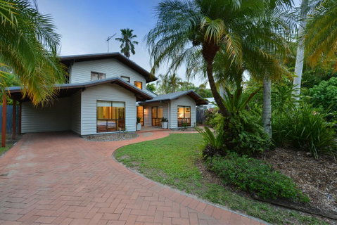 Coral Gardens Port Douglas - Accommodation Adelaide 2