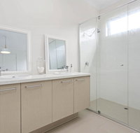 CORYMBIA - MOUNT MARTHA - Accommodation Adelaide