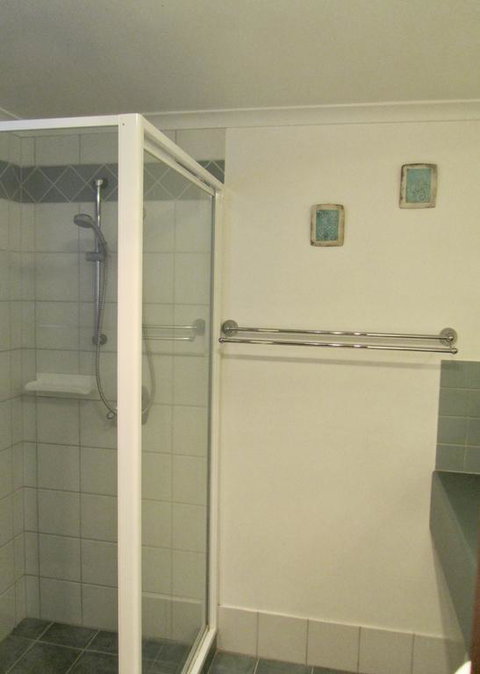 Cowrie Chalet - Accommodation Adelaide 3