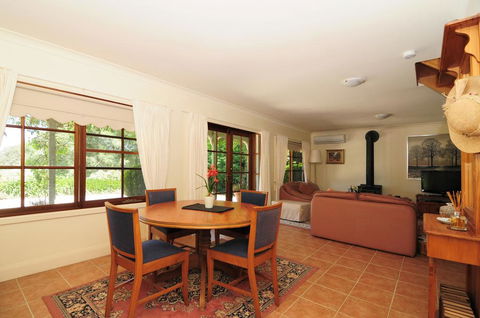 Daisy Cottage - Accommodation Adelaide 3