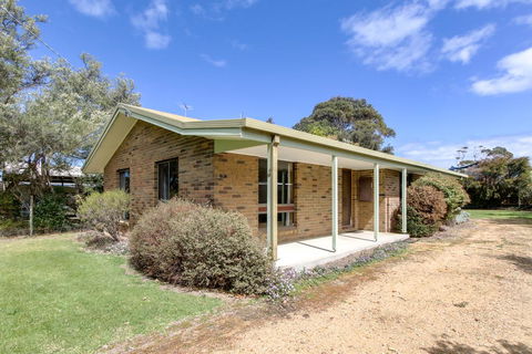 Deppelers - Accommodation Adelaide 0
