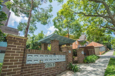 Designed Home Of Ultimate Convenience In Gordon - Accommodation Adelaide 1