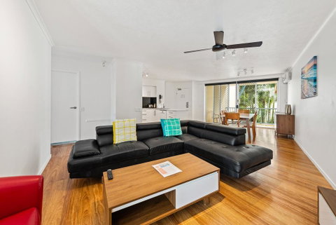 Diamond Beach Resort Broadbeach 115 - Accommodation Adelaide 1