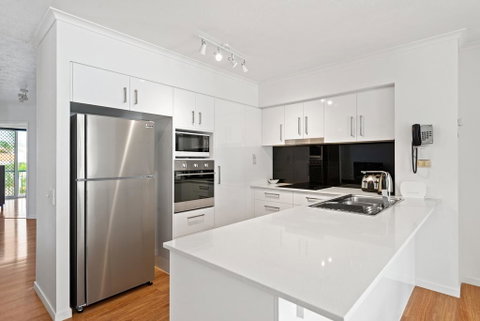 Diamond Beach Resort Broadbeach 115 - Accommodation Adelaide 2