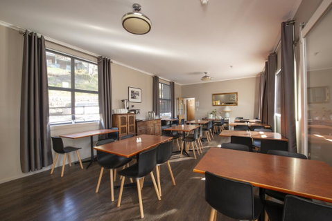 Diana Alpine Lodge - Accommodation Adelaide 2