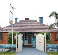 Dolphin Retreat Bunbury YHA - Accommodation Adelaide