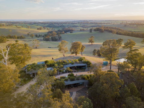 Down To Earth Farm Retreat - Accommodation Adelaide 1