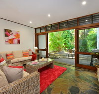 Drifting Port Douglas - Accommodation Adelaide