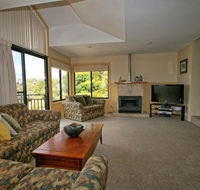 Dromaius 7/23 Nettin Circuit - Accommodation Adelaide