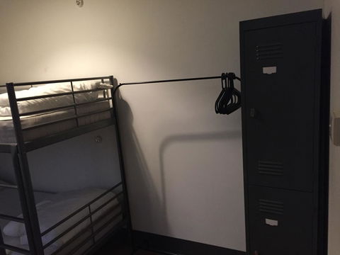EBS Sydney Hostel - Accommodation Adelaide 2