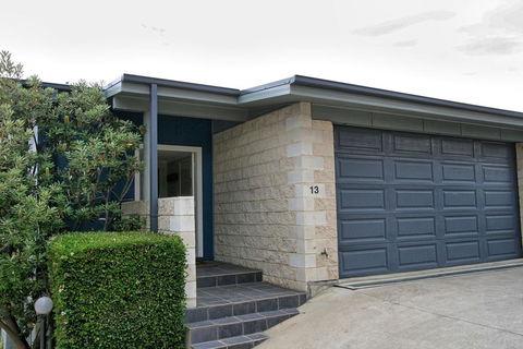 Eclipse 13/10 Nettin Circuit - Accommodation Adelaide 3